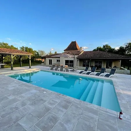 Magnifique Avec Piscine * Floressas